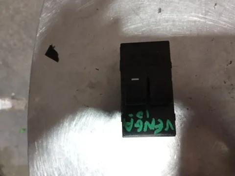 Διακόπτης Παραθύρων Κεντρικός Αριστερής 2πλός 14pin για KIA VENGA (2010 - 2019) (YN) 