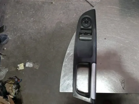 Διακόπτης Παραθύρων Κεντρικός Αριστερής 2πλός 6+7pin για FORD TRANSIT CONNECT TOURNEO (2014 - ) , (2014 - 2022) GRAND , TRANSIT TOURNEO COURIER 