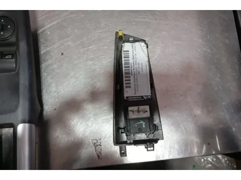 Διακόπτης Παραθύρων Κεντρικός Αριστερής 4πλός 24pin για TOYOTA COROLLA (2002 - 2004) (E120) Hatchback - 5dr (KM22) , (2004 - 2007) (E120)  - 