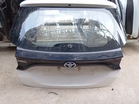 Πορτ-Μπαγκάζ για TOYOTA YARIS (2020 - ) (XP210) 