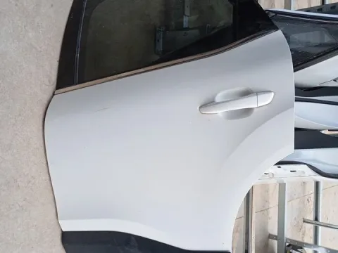 Πόρτα Πίσω Αριστερή για CITROEN C4 (2020 - ) *Γ*