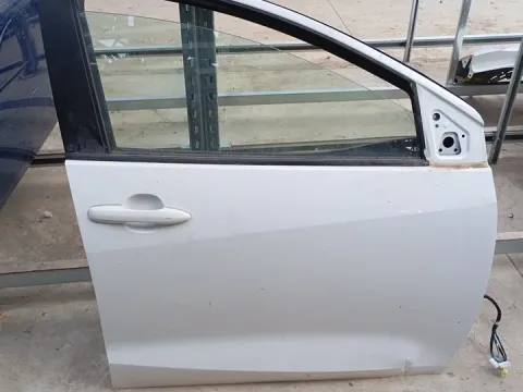 Πόρτα Εμπρός Δεξιά (Όχι Πολύ Καθαρή) για TOYOTA YARIS (2020 - ) (XP210) *Ε*