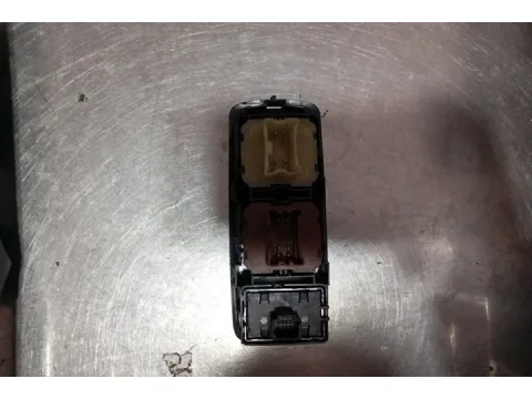 Διακόπτης Παραθύρων Κεντρικός Αριστερής 4πλός 7+7+2pin  για DACIA LODGY (2012 - )  - 