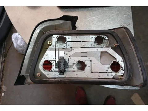  Πλακέτα Φανού Πίσω Αριστερό για BMW 3 Series (1990 - 1995) (E36) , (1995 - 2000) (E36 F-L)  - 