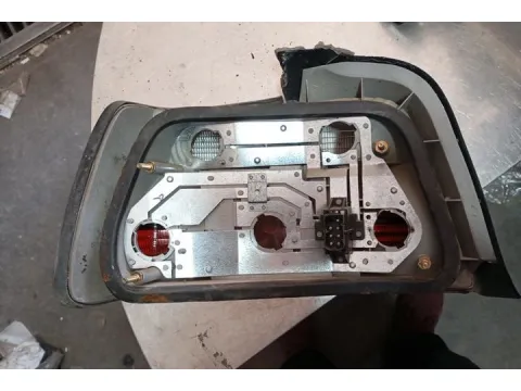  Πλακέτα Φανού Πίσω Δεξιά για BMW 3 Series (1990 - 1995) (E36) , (1995 - 2000) (E36 F-L)  - 