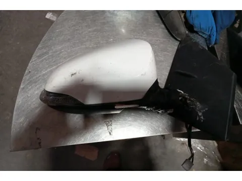 Καπάκι Καθρέπτη Εξωτερικός Δεξιός Ηλεκτρικός Θερμαινόμενος Με Σπασμένο Φλας  Σπασμένη Βάση για TOYOTA AURIS (2013 - 2015) , (2016 - )  - 