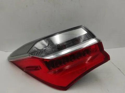 Φανάρι Πίσω Αριστερό LED για TOYOTA COROLLA (2013 - 2016) Sedan - 4dr