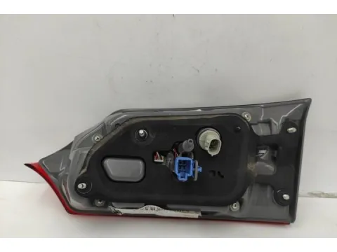 Φανάρι Πίσω Αριστερό Καπού LED για TOYOTA COROLLA (2016 - ) - 