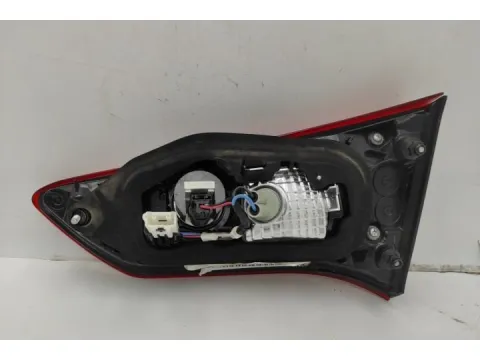 Φανάρι Πίσω Αριστερό Καπού για TOYOTA YARIS (2017 - ) - 