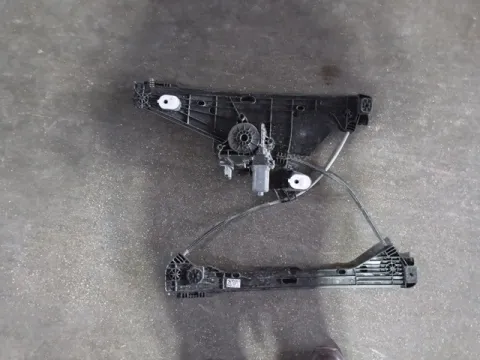 Γρύλος Παραθύρου Ηλεκτρικός Εμπρός Δεξιός 6pin για OPEL CORSA (2019 - ) F Hatchback - 5dr 