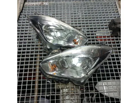 Μούρη (με καπό και φτερά) για SUZUKI SWIFT (2017 - ) () 