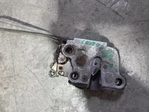 Κλειδαριά μηχανική Εμπρός Αριστερή για TOYOTA COROLLA (1987 - 1992) (EE90) Liftback - 5dr 