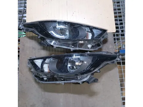 Μούρη (με καπό και φτερά) για TOYOTA YARIS (2020 - ) (XP210) 