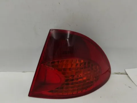 Φανάρι Πίσω Δεξί για TOYOTA AVENSIS (1997 - 2000) (T220) S-Wagon - 5dr
