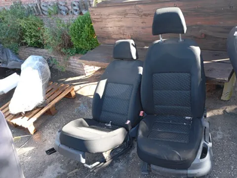 Καθίσματα Σετ Εμπρός Με Αερόσακους για SKODA OCTAVIA (2004 - 2008) 5 (1Z3-5) Hatchback - 5dr , (2008 - 2013) 5 (1Z3-5) *Νέα Γενιά* 