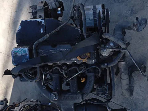 Κινητήρας Κορμός - Καπάκι BD30D για NISSAN CABSTAR (1992 - 2007) 3000 Diesel BD30D Italy