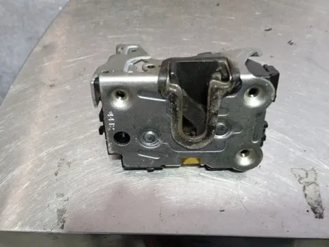 Ηλεκτρομαγνητική Κλειδαριά Πίσω Αριστερή Δίφυλλη 2pin για DACIA DOKKER (2014 - ) 