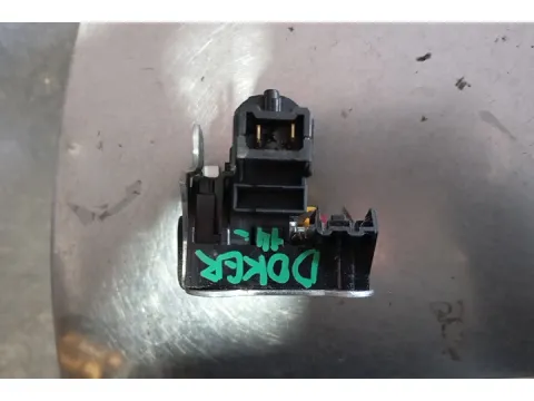 Ηλεκτρομαγνητική Κλειδαριά Πίσω Αριστερή Δίφυλλη 2pin για DACIA DOKKER (2014 - )  - 