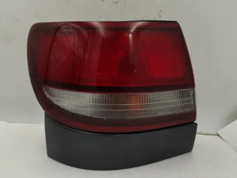 Φανάρι Πίσω Αριστερό (ΚΟΚΚΙΝΟ-ΑΣΠΡΟ) για TOYOTA CARINA (1992 - 1995) E (T190) Liftback - 5dr , (1996 - 1997) E (T190)