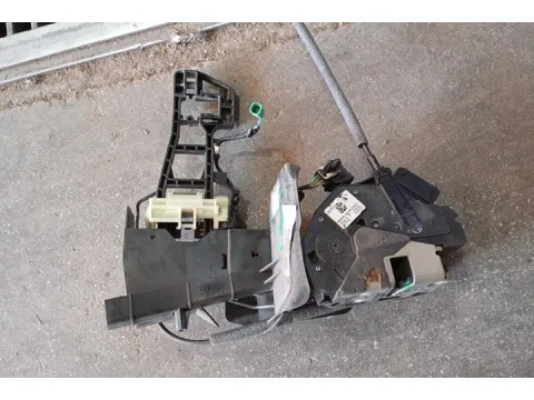 Ηλεκτρομαγνητική Κλειδαριά Εμπρός Αριστερή 5pin για FORD FOCUS (2011 - 2014) () , (2014 - 2017)  - 