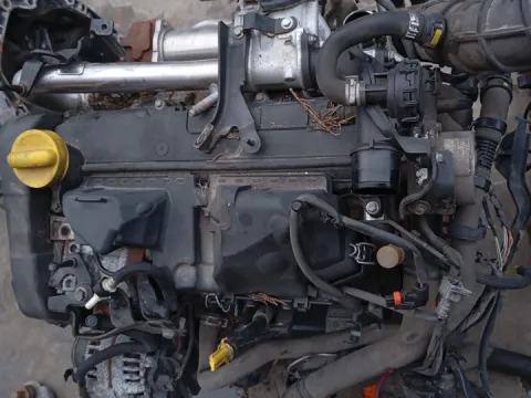 Κινητήρας Κορμός - Καπάκι K9K176 για RENAULT CLIO (2006 - 2009) (BR_) (CR_) 1500 Diesel 64 dCi Italy