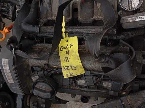 Κινητήρας Κορμός - Καπάκι AZD για VW GOLF (1998 - 2004) Mk4 (1J1) 1600 (AZD) Petrol 105 16V Italy