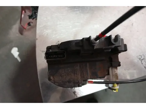 Ηλεκτρομαγνητική Κλειδαριά Εμπρός Αριστερή 3pin για NISSAN TIIDA (2007 - 2011) (C11)  - 