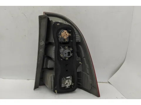 Φανάρι Πίσω Αριστερό για TOYOTA COROLLA (2002 - 2004) (E120) S-Wagon - 5dr  - 