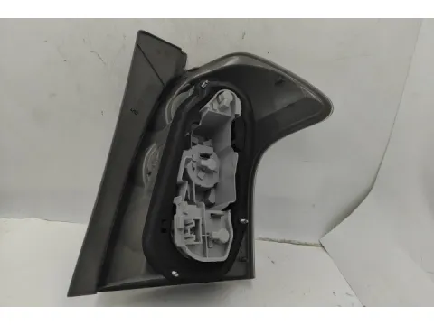 Φανάρι Πίσω Αριστερό για TOYOTA COROLLA VERSO (2004 -2008) (R10) - 