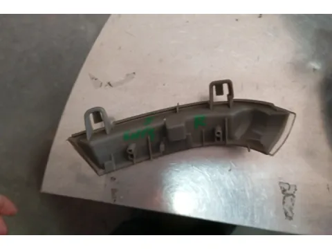 Φλας Εμπρός Δεξιό Καθρέπτη Ιμιτασιόν  για VW GOLF (2004 - 2008) Mk5 (1K1)  - 