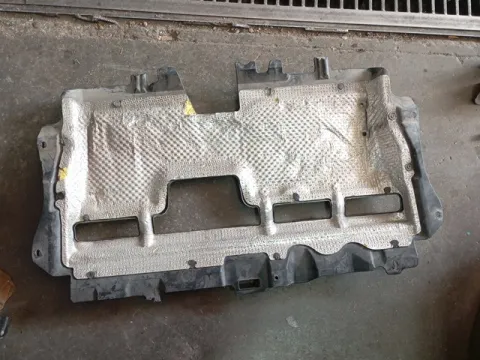 Ποδιά Μηχανής Κεντρική για PEUGEOT 2008 (2019 - ) 