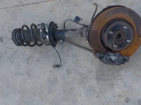 Άκρο Πλήρες Εμπρός Αριστερό Με ABS για TOYOTA YARIS (2015 - 2017) 1400 (1ND) Turbo Diesel D-4D 90hp ITALY