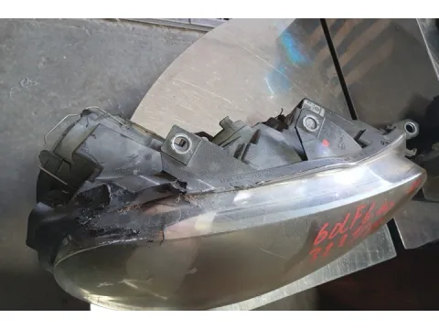 Φανάρι Εμπρός Δεξί Θολό  Μαύρο Φόντο για VW GOLF (2009 - 2013) Mk6 (5K1)  - 