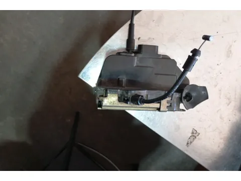 Ηλεκτρομαγνητική Κλειδαριά Εμπρός Αριστερή 4pin για NISSAN PRIMERA (2002 - 2007) (P12)  - 