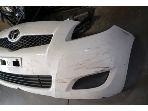 Προφυλακτήρας Εμπρός Ελαττωματικός για TOYOTA YARIS (2009 - 2012) (XP90)  - 