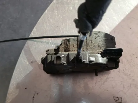 Ηλεκτρομαγνητική Κλειδαριά Πίσω Αριστερή 3pin για NISSAN MICRA (2003 - 2005) (K12) , (2005 - 2011) (K12) 