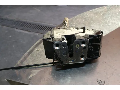 Ηλεκτρομαγνητική Κλειδαριά Πίσω Αριστερή 3pin για NISSAN MICRA (2003 - 2005) (K12) , (2005 - 2011) (K12)  - 