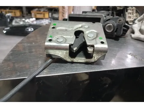 Μηχανισμός Ηλεκτρομαγνητικής Κλειδαριάς  Καπού Πίσω - Μπαγκάζ 2pin 45004087 για MAZDA TRIBUTE (2001 - 2004) (EP) SUV- ΕΚΤΟΣ ΔΡΟΜΟΥ - 5dr - FORD ESCAPE  - 