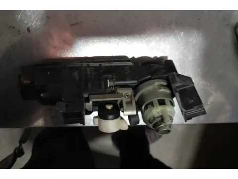 Πετούγια Πόρτας Εξωτερική Πορτ-μπαγκαζ για MERCEDES C - CLASS (2000 - 2003) (W203) , (2004 - 2007) (W203) , E - CLASS (2002 - 2006) (W211) , (2006 - 2009) (W211)  - 