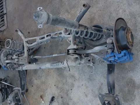 Πίσω Άξονας Δισκόπλακες -ABS για VW GOLF (2013 - 2016) Mk7 (5G) 1400 (CUK) Petrol - Electric Hybrid TSI 147hp *ΔΒ* Italy