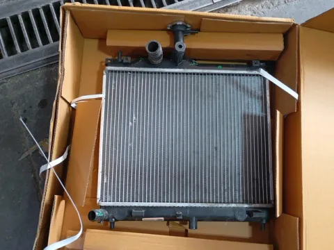 Ψυγείο Κινητήρα (Νερού) Καινούργιο  για HYUNDAI i10 (2008 - 2011) *Γ* 