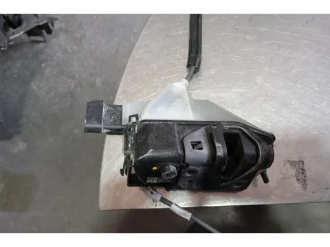 Ηλεκτρομαγνητική Κλειδαριά Εμπρός Δεξιά 6pin για PEUGEOT 208 (2019 - )  - 