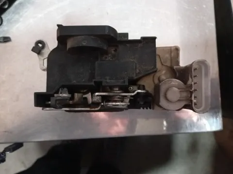 Ηλεκτρομαγνητική Κλειδαριά Πίσω Δεξιά 6pin για FIAT PALIO (2002 - 2004) (178DX) 