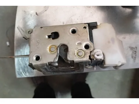 Ηλεκτρομαγνητική Κλειδαριά Εμπρός Δεξιά 4pin για FIAT PUNTO (1999 - 2003) (188) , (2003 - 2008) (188)  - 