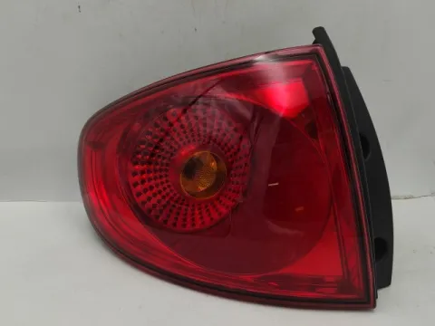 Φανάρι Πίσω Αριστερό για SEAT ALTEA (2004 - 2008) (5P)