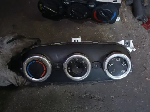 Χειριστήρια Καλοριφέρ 735557283 για FIAT 500 (2007 - 2016) 