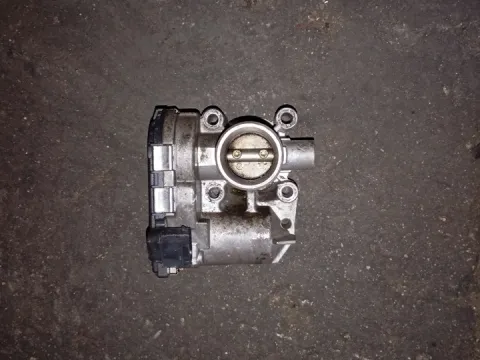 Σώμα Πεταλούδας 0205003055 για SMART FORTWO (1999 - 2001) (CITY-COUPE) (S1) 