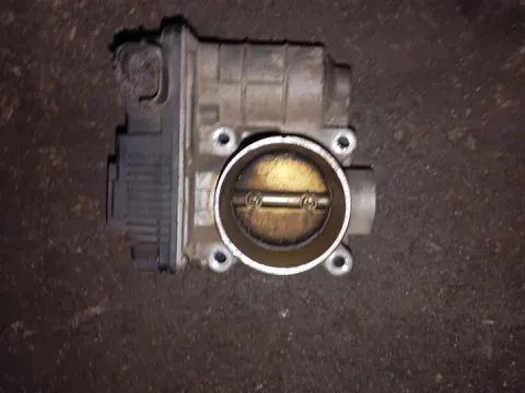 Σώμα Πεταλούδας SERA57601 για NISSAN ALMERA (2002 - 2006) (N16)  