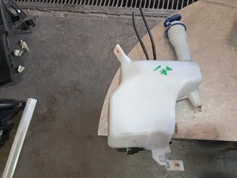 Δοχείο Υαλοκαθαριστήρων Με Μοτέρ για FORD KA (2016 - 2020) (KA +) PLUS Hatchback - 5dr 