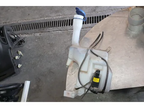 Δοχείο Υαλοκαθαριστήρων Με Μοτέρ για FORD KA (2016 - 2020) (KA +) PLUS Hatchback - 5dr  - 